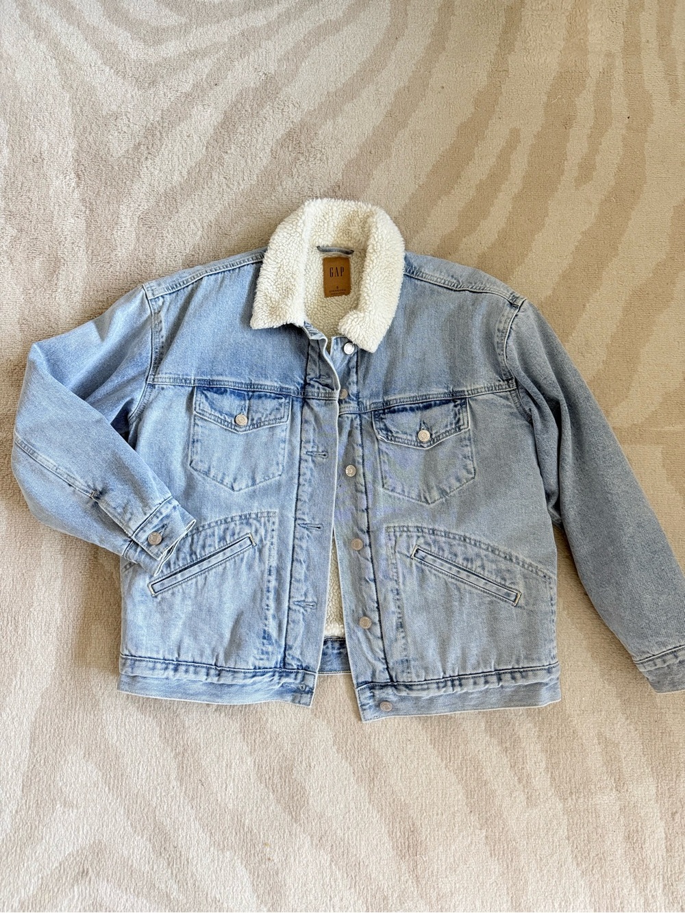 GAP Light Wash Denim Jacket with Cream Sherpa Collar and Lining